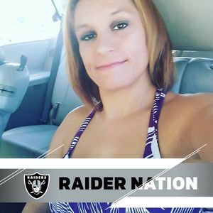 Meet your Posher, Monique